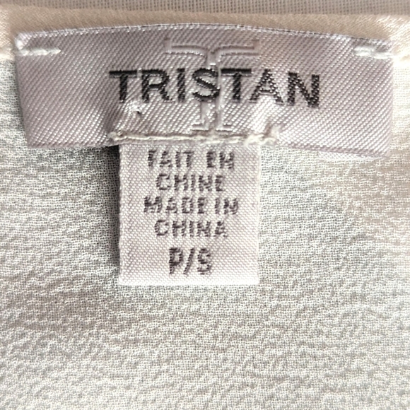 100% Silk Tristan Blouse, Small, EUC - Picture 6 of 7